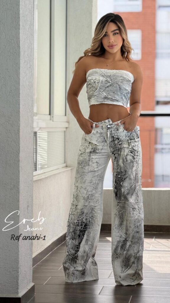 Anahi-1